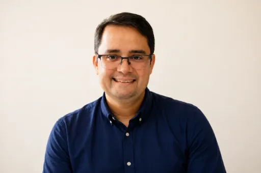 Asesor Tony Andrade Pregrado y Posgrado